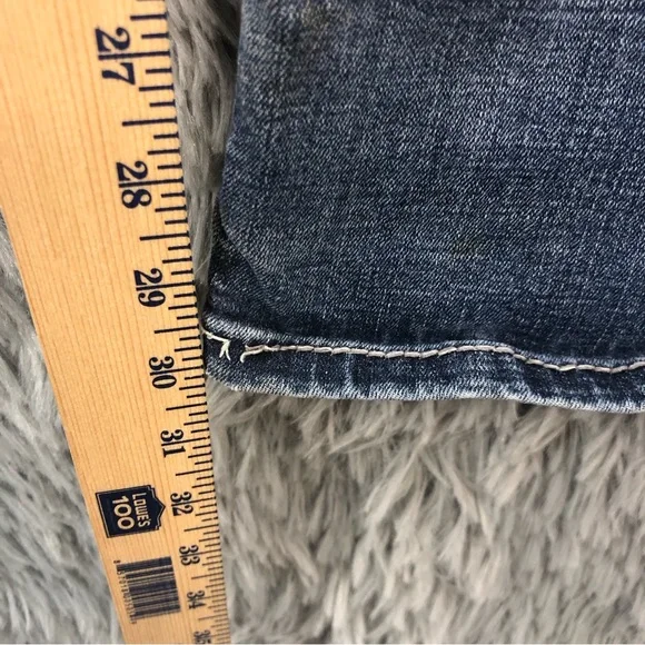 BKE Buckle Jeans Carter Mens 31R Bootcut Whiskered Denim